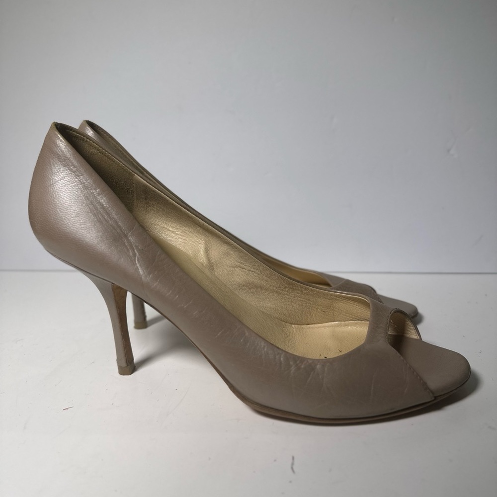 Prada Leather Pumps - Neutrals Pumps, Shoes - PRA907871 Size 10 - Picture 4 of 16